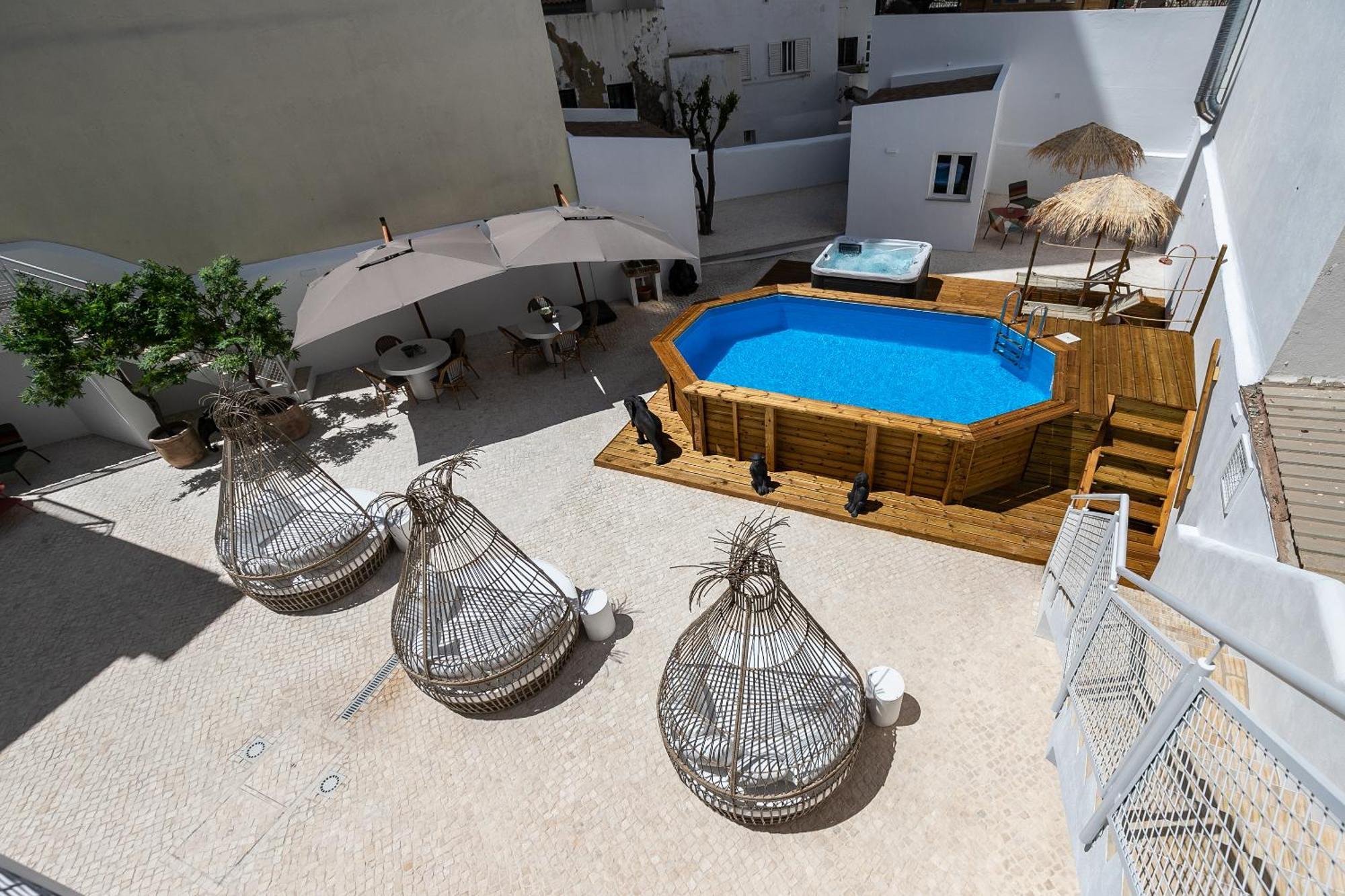 Dona Simone Boutique Suites & Studios - By @ Rita'S Place FAO Dış mekan fotoğraf
