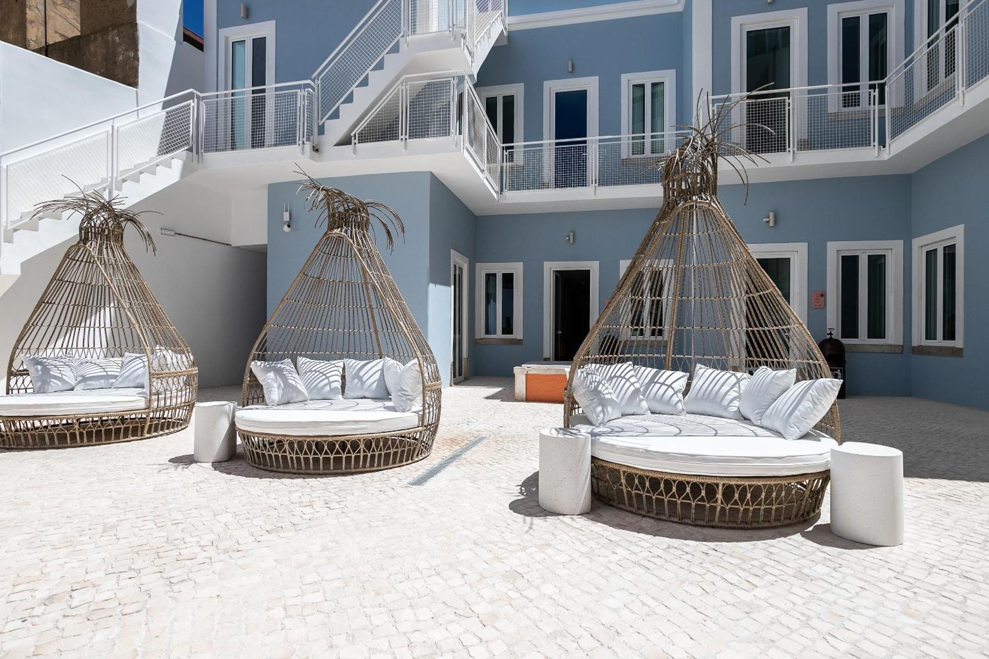 Dona Simone Boutique Suites & Studios - By @ Rita'S Place FAO Dış mekan fotoğraf