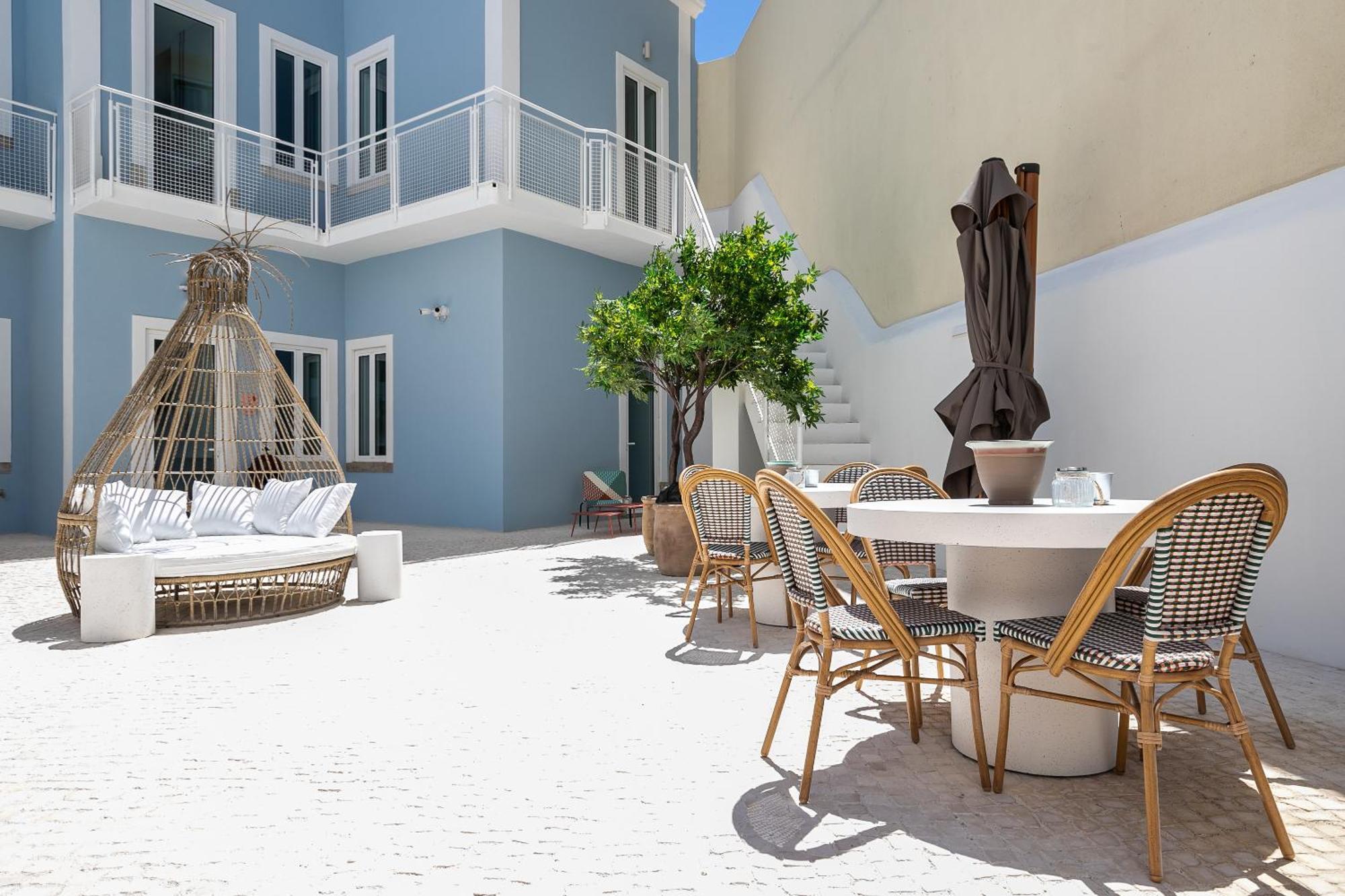 Dona Simone Boutique Suites & Studios - By @ Rita'S Place FAO Dış mekan fotoğraf